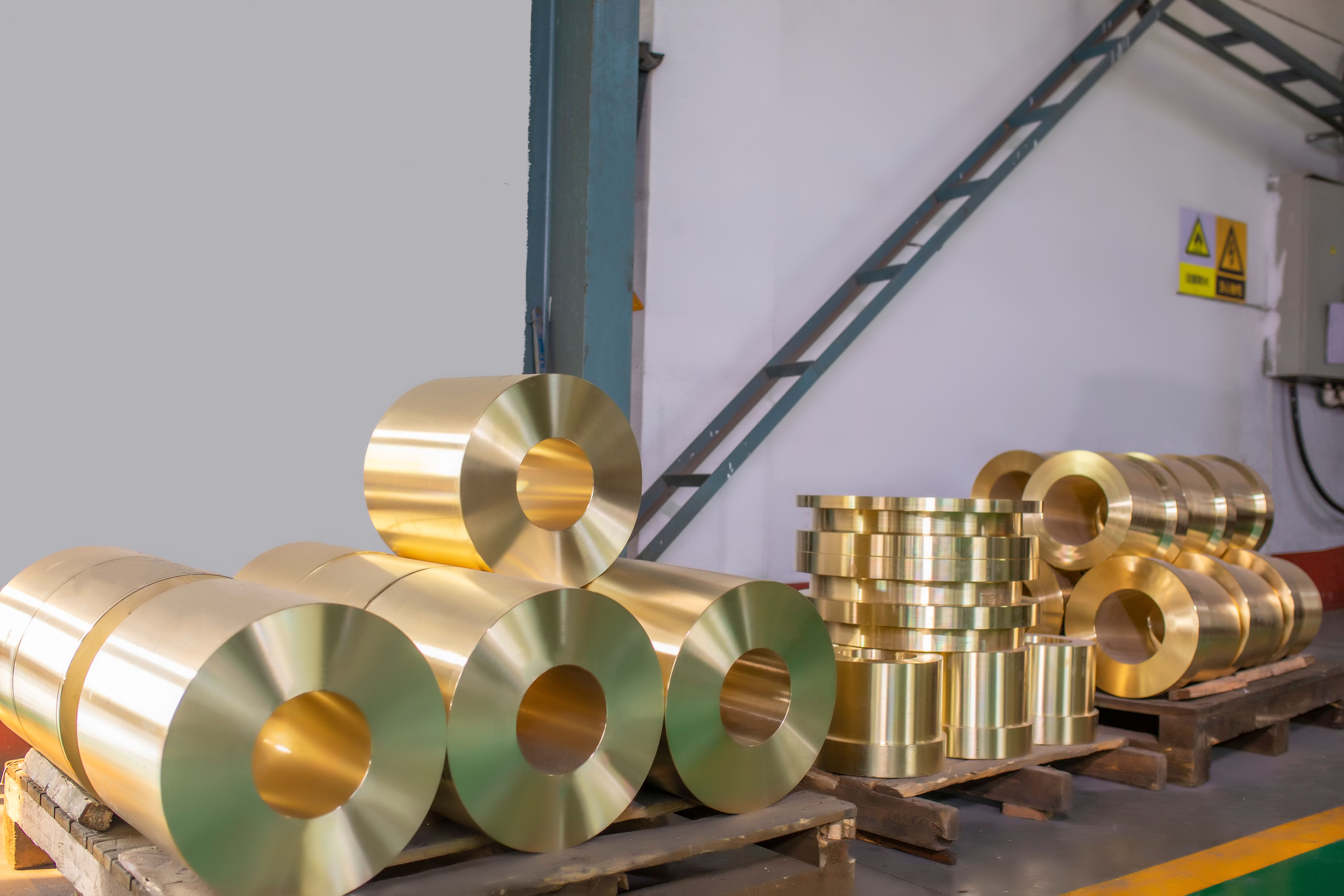 精密铸铜件离心浇铸黄铜铜套铜板铜螺丝螺母非标定制锡青铜铝青铜